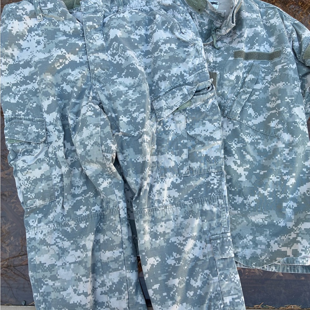 Camouflage Military Jacket and Pants Set